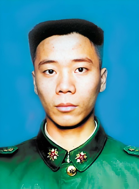 李向群.jpg